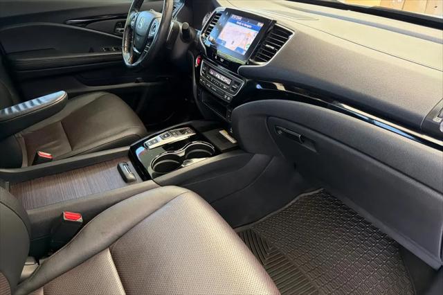 2022 Honda Ridgeline Black Edition