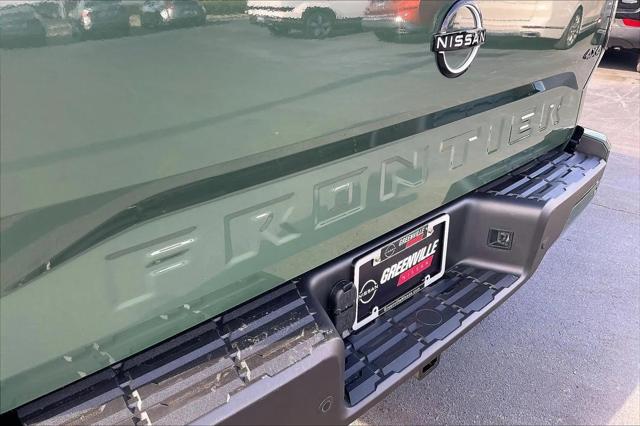2026 Nissan Frontier Crew Cab SV 4x4