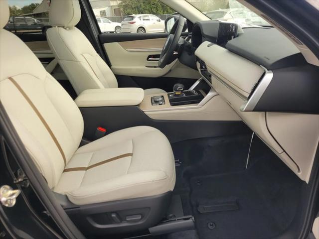 2026 Mazda X-90 Premium Plus