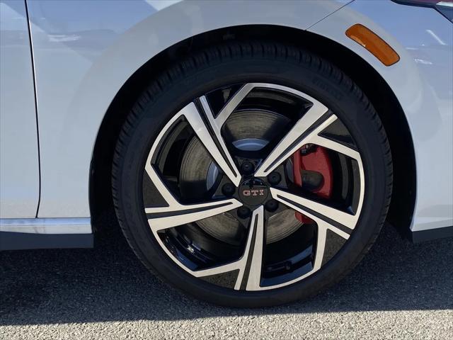 2026 Volkswagen Golf GTI SE