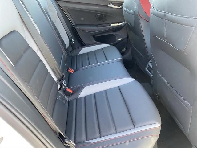 2026 Volkswagen Golf GTI SE