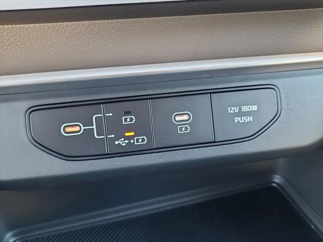 2026 Kia Carnival MPV LXS