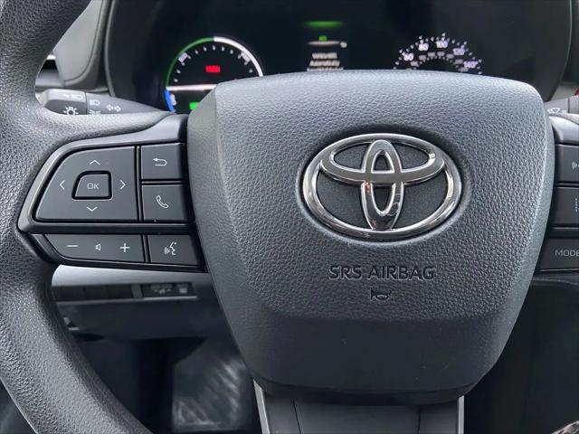 2024 Toyota Sienna LE