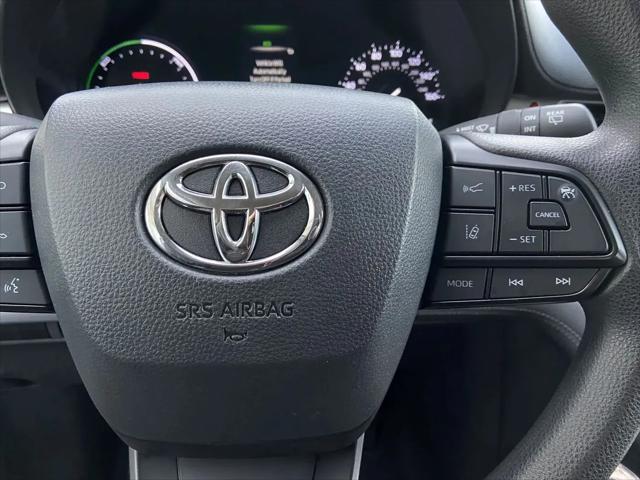 2024 Toyota Sienna LE