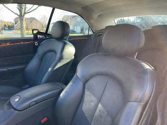 2004 Mercedes-Benz CLK-CLASS CLK 320