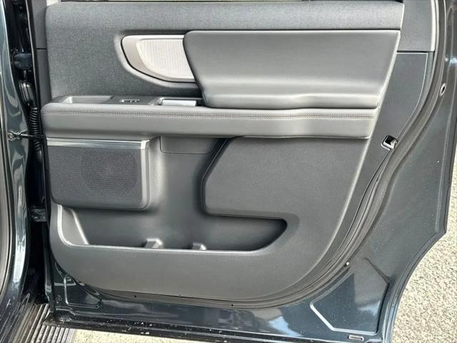 2025 Ford Expedition Active MAX