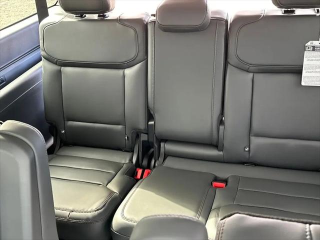 2025 Ford Expedition Active MAX