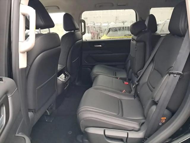 2026 Nissan Armada SV