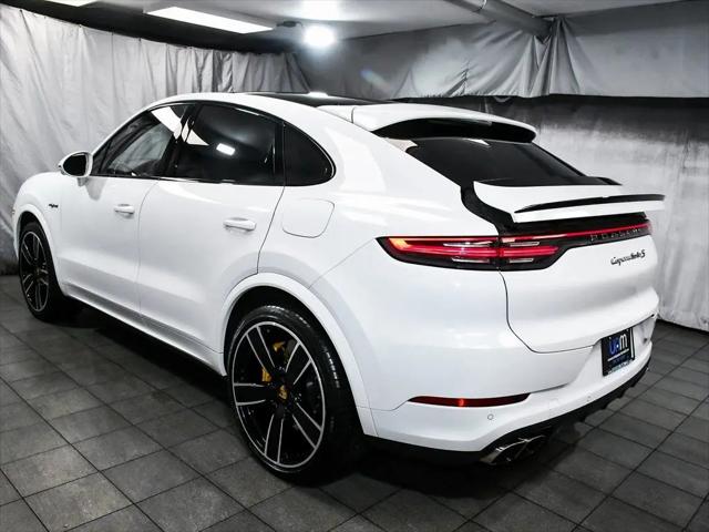 2023 Porsche Cayenne E-Hybrid Turbo S