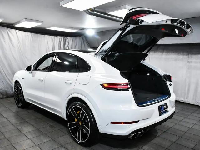 2023 Porsche Cayenne E-Hybrid Turbo S