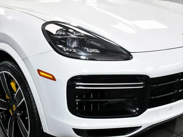2023 Porsche Cayenne E-Hybrid Turbo S