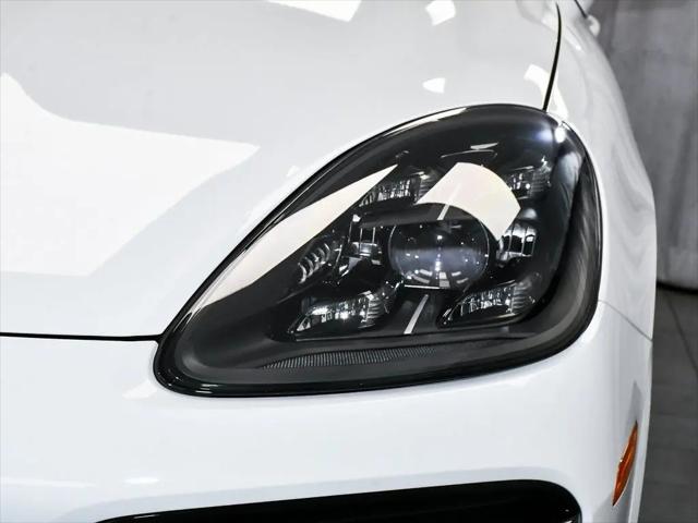 2023 Porsche Cayenne E-Hybrid Turbo S