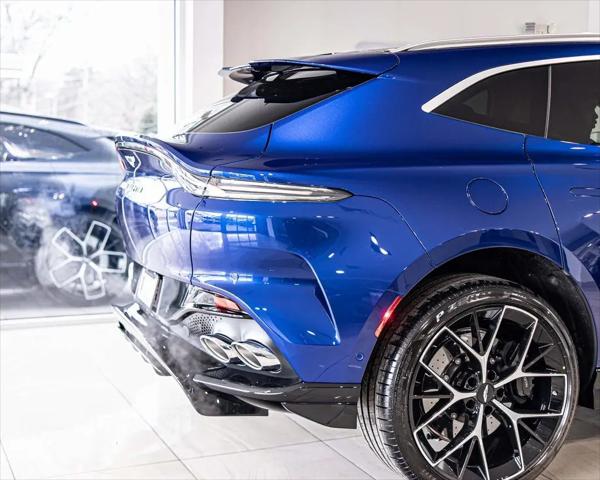 2026 Aston Martin DBX 707