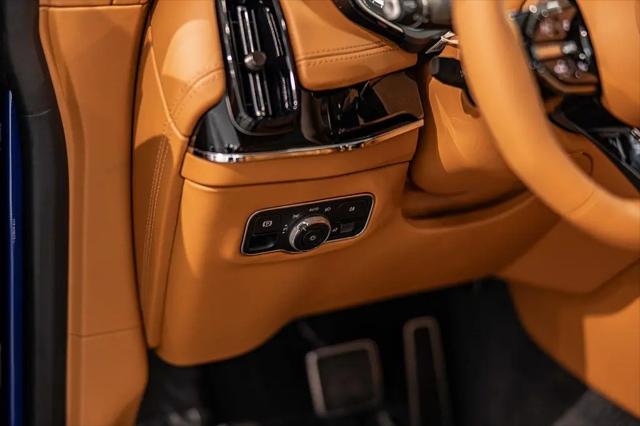 2026 Aston Martin DBX 707