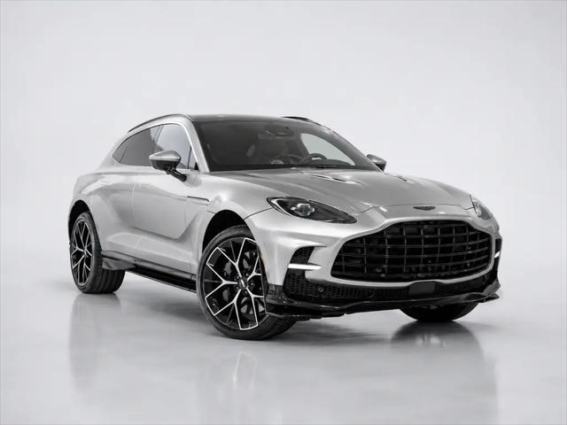 2026 Aston Martin DBX 707