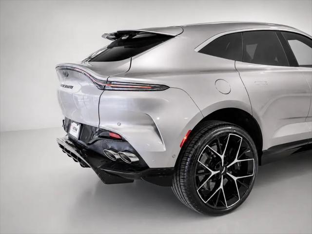2026 Aston Martin DBX 707