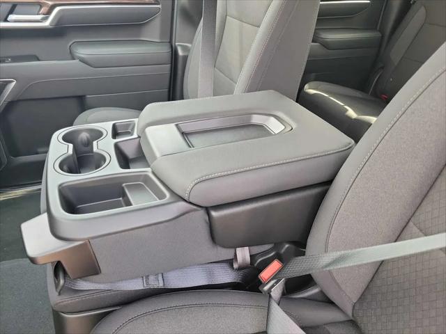 2026 Chevrolet Silverado 1500 4WD Crew Cab Standard Bed LT