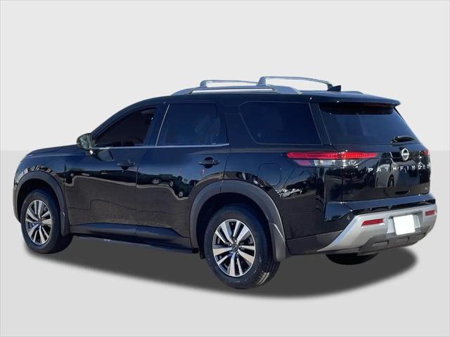 2025 Nissan Pathfinder SL FWD