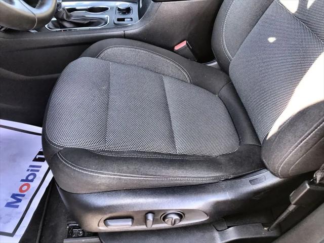 2023 Chevrolet Traverse AWD LT Cloth