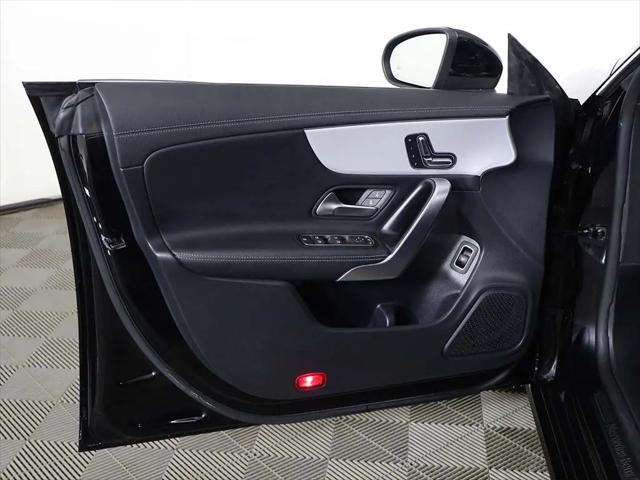 2025 Mercedes-Benz CLA 250 4MATIC