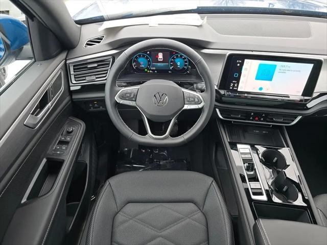 2026 Volkswagen Atlas Cross Sport SE with Technology