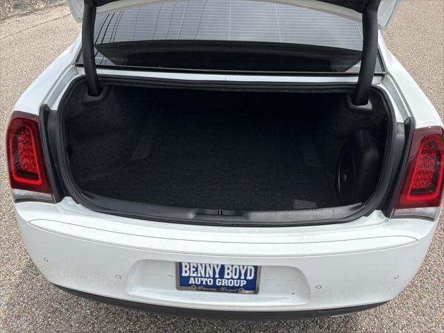 2023 Chrysler 300 300S