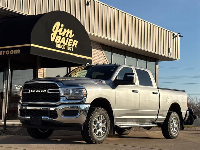 2023 RAM 2500 Tradesman Crew Cab 4x4 64 Box 2023 RAM 2500 Tradesman Crew Cab 4x4 64 Box