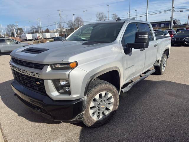 2022 Chevrolet Silverado 2500HD 4WD Crew Cab Standard Bed Custom