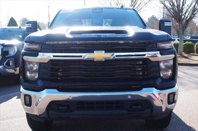 2025 Chevrolet Silverado 2500HD 4WD Crew Cab Standard Bed LT