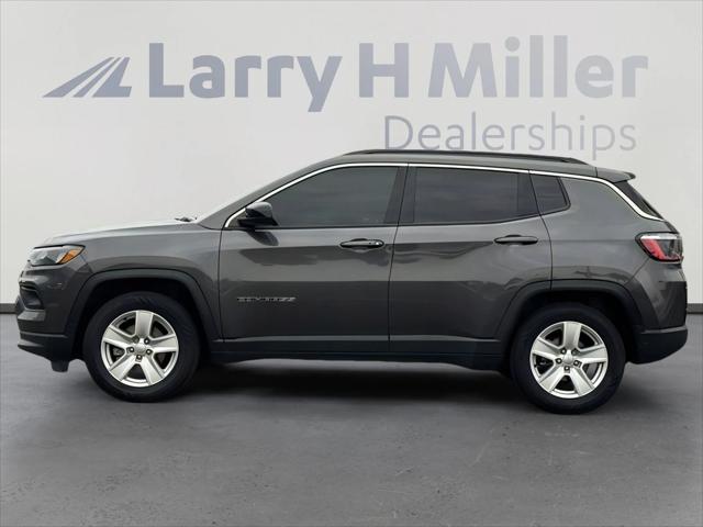 2022 Jeep Compass Latitude FWD