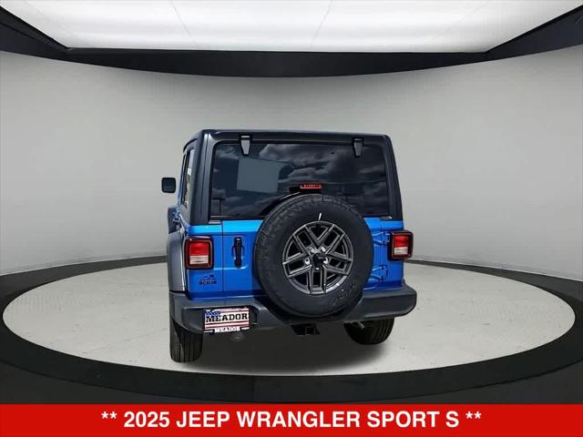 2025 Jeep Wrangler 4-Door Summit 4x4