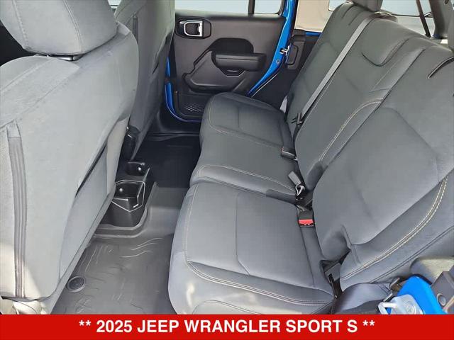 2025 Jeep Wrangler 4-Door Summit 4x4