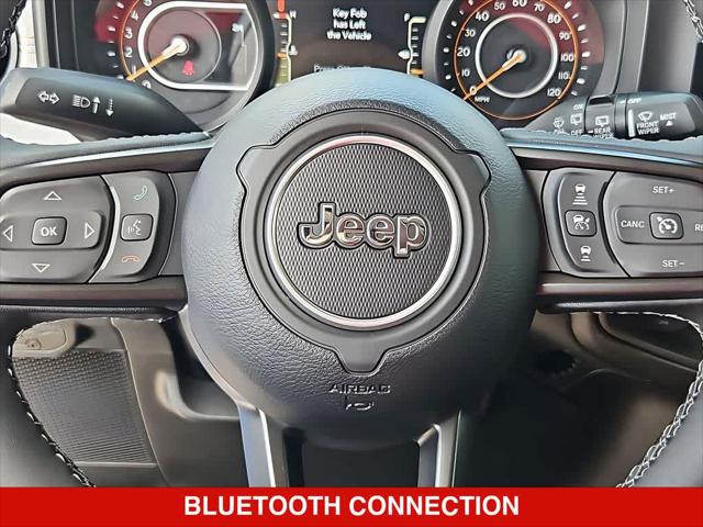 2025 Jeep Wrangler 4-Door Summit 4x4
