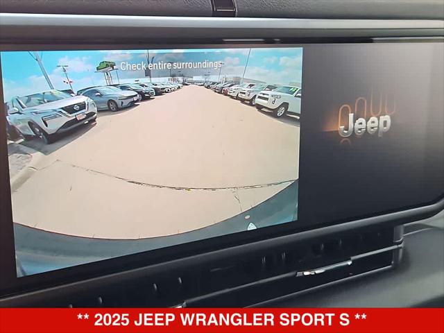2025 Jeep Wrangler 4-Door Summit 4x4