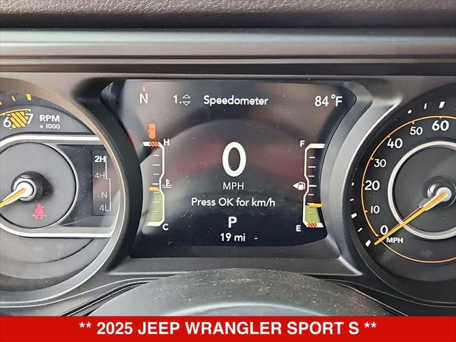 2025 Jeep Wrangler 4-Door Summit 4x4