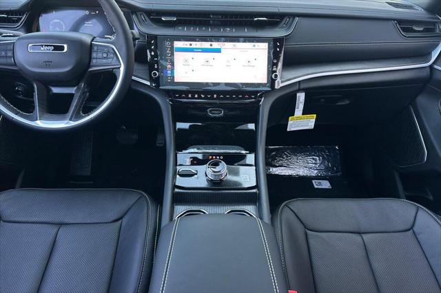 2026 Jeep Grand Cherokee Grand Cherokee Limited Reserve 4x4
