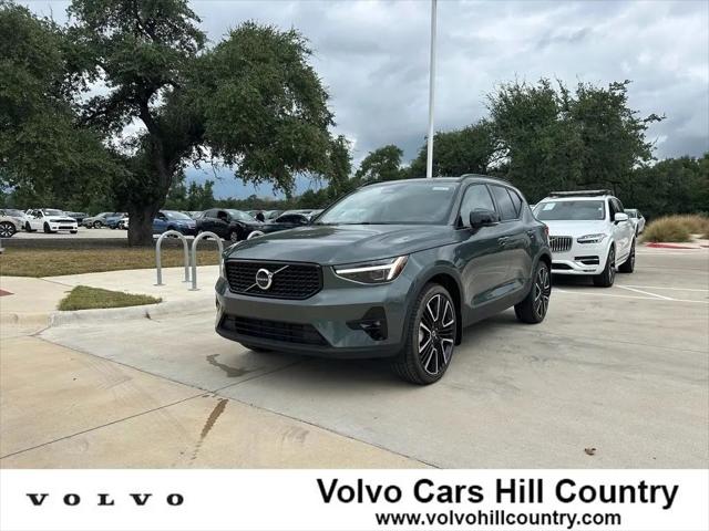 2026 Volvo XC40 Ultra, B5 AWD Gas (mild hybrid), Dark for sale in Austin, TX