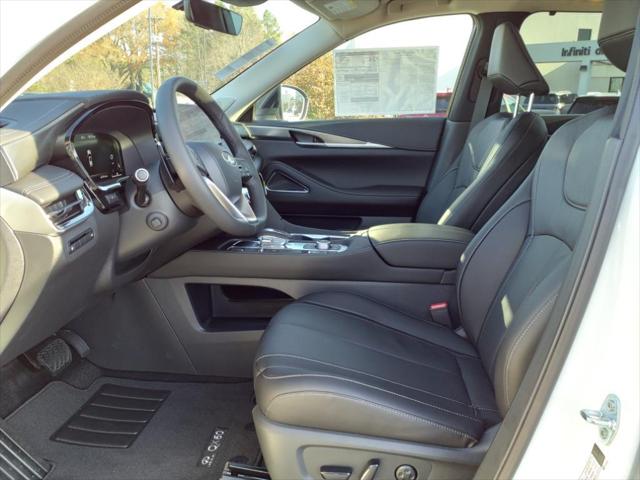 2025 INFINITI QX60 LUXE AWD