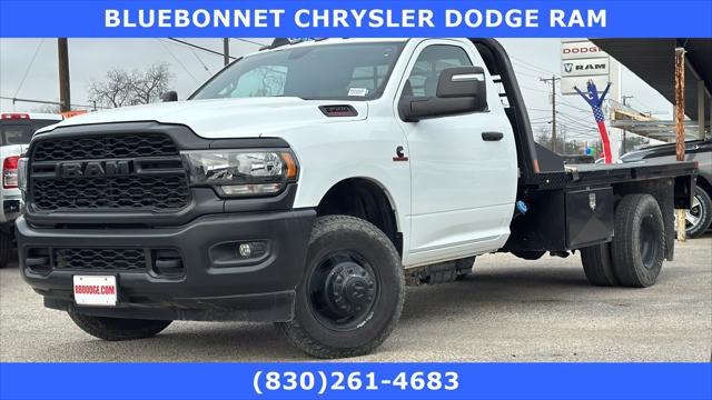 2023 RAM 3500 Chassis Tradesman/SLT