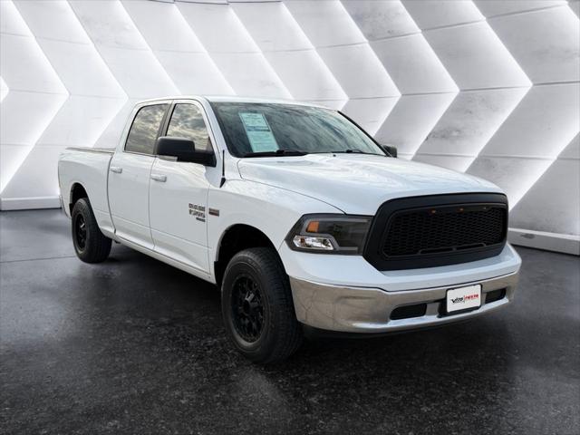 2020 RAM 1500 Classic SLT Crew Cab 4x2 64 Box 2020 RAM 1500 Classic SLT Crew Cab 4x2 64 Box