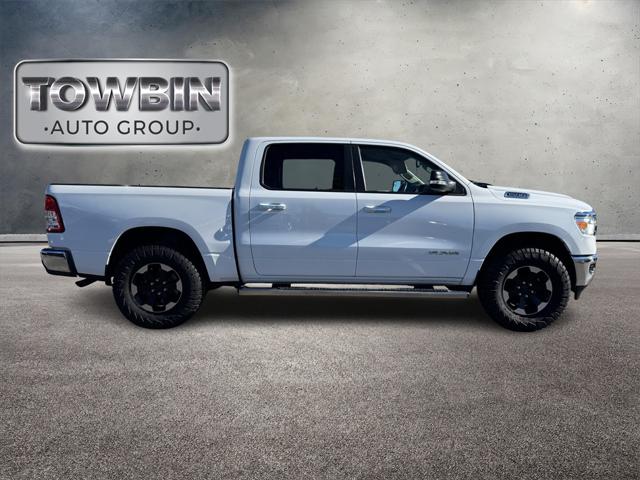 2019 RAM 1500 Big Horn/Lone Star Crew Cab 4x4 57 Box