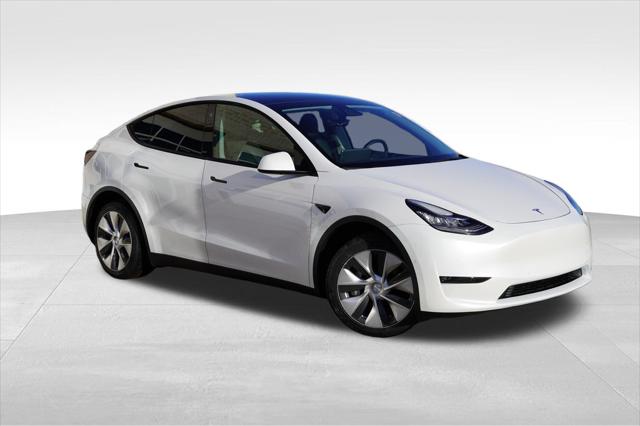 2022 Tesla Model Y Long Range Dual Motor All-Wheel Drive