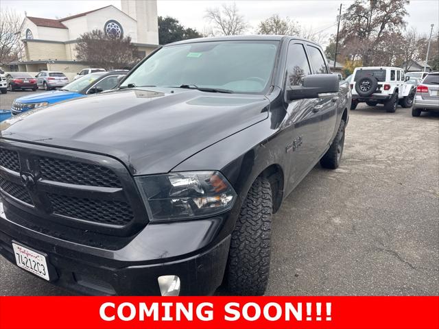 2018 RAM 1500 Big Horn Crew Cab 4x4 57 Box 2018 RAM 1500 Big Horn Crew Cab 4x4 57 Box