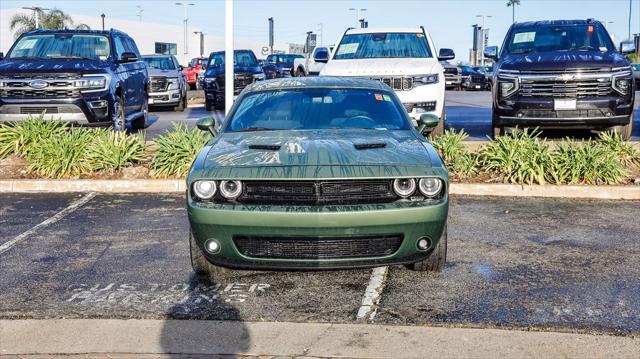 2022 Dodge Challenger SXT