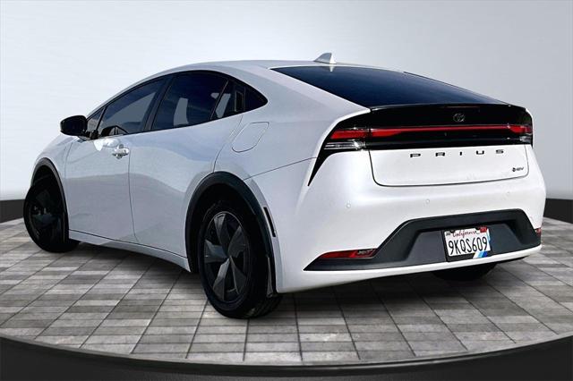 2024 Toyota Prius LE