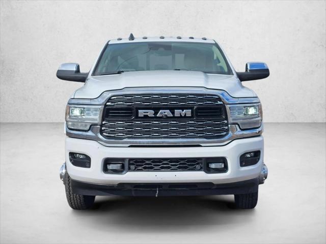 2019 RAM 3500 Limited Crew Cab 4x4 8 Box