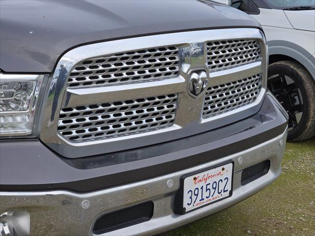 2017 Ram 1500 Laramie Crew Cab 4x4 57 Box
