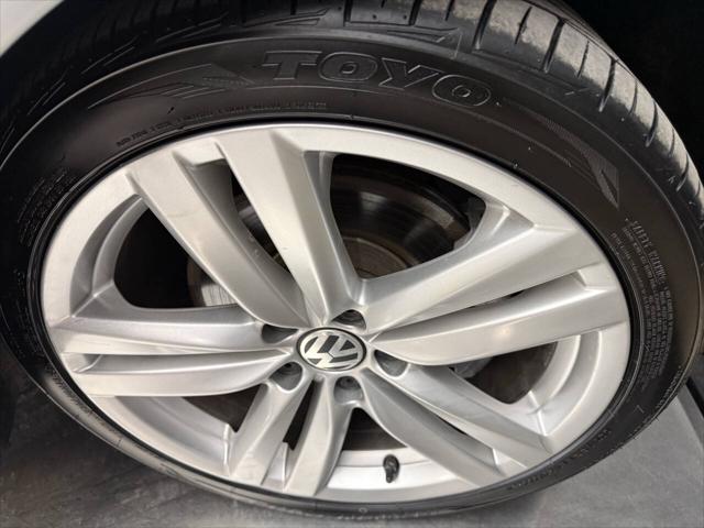 2012 Volkswagen Eos Executive