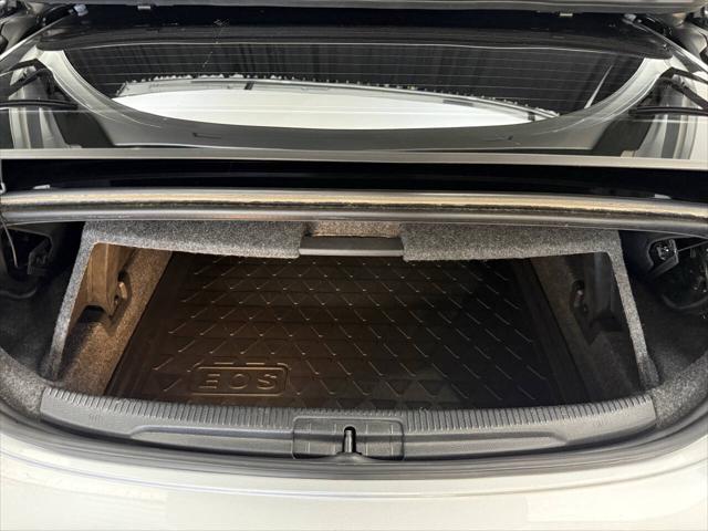 2012 Volkswagen Eos Executive