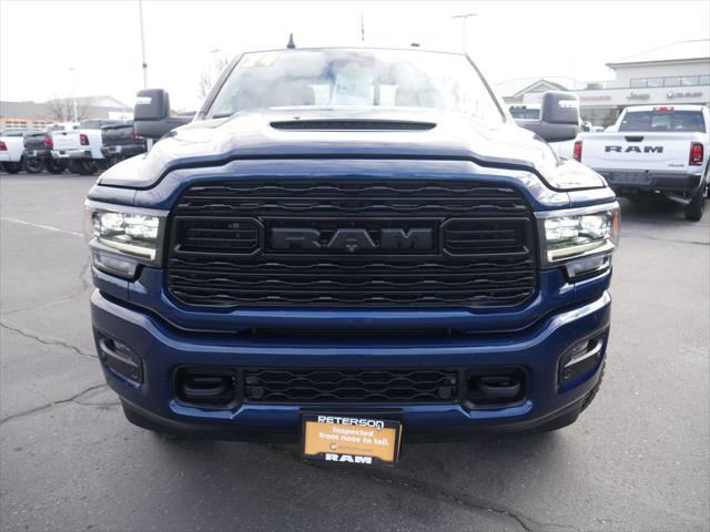2024 RAM 3500 Limited Crew Cab 4x4 8 Box